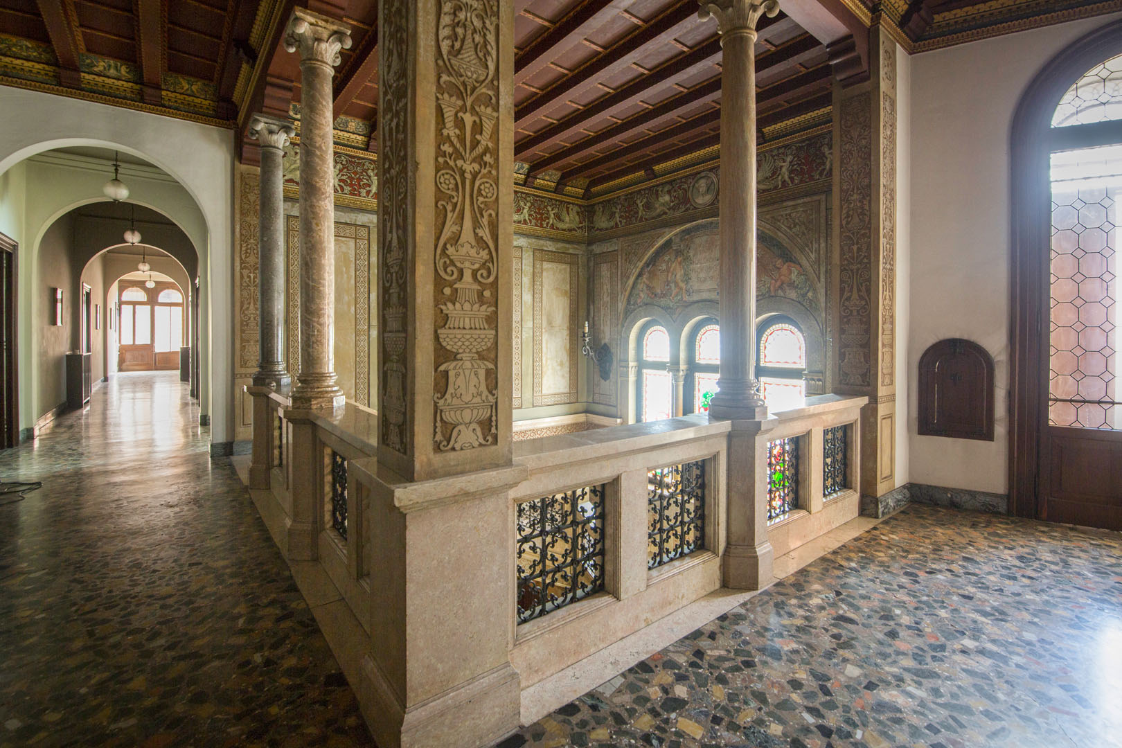 VILLA STILE LIBERTY IN VENDITA